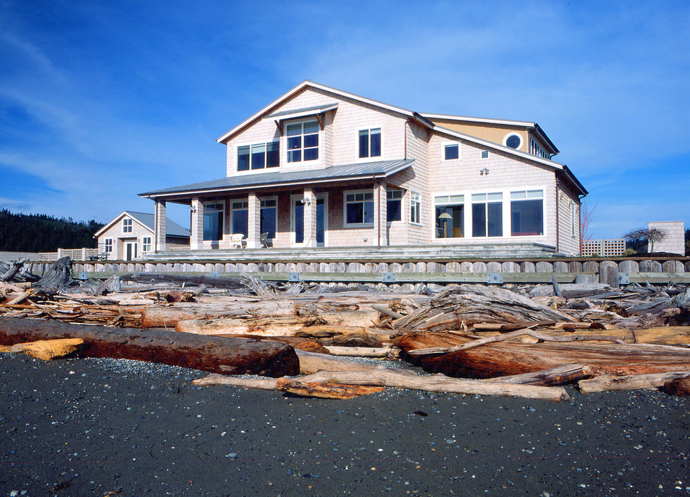 Seaview Waterfront, Camano Island WA Traditional Exterior Seattle