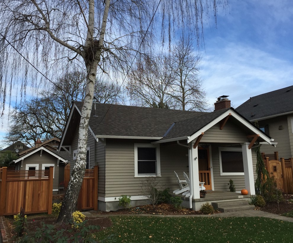 Sellwood クラフツマン 家の外観 ポートランド Rebuild Houzz (ハウズ)