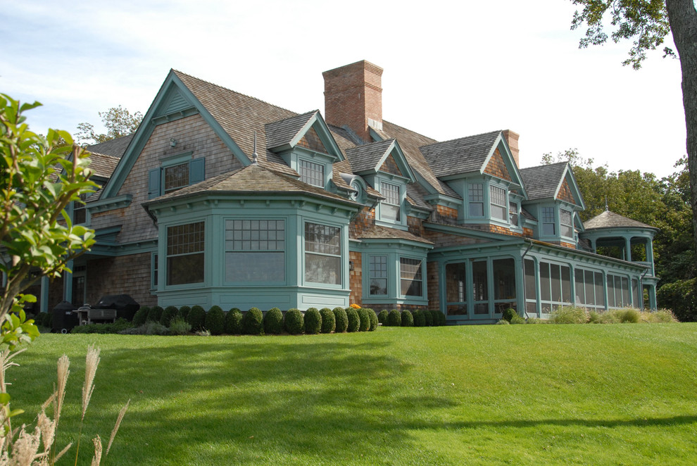 Photo of a coastal house exterior in New York.