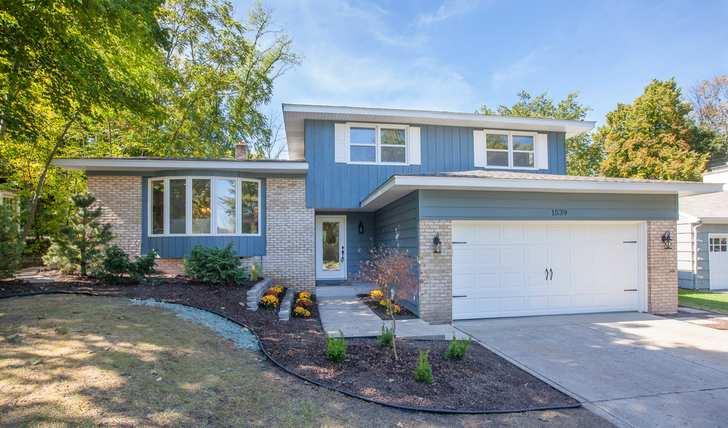 Slate Blue House Houzz