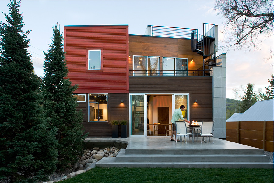 Modern house exterior in Denver.
