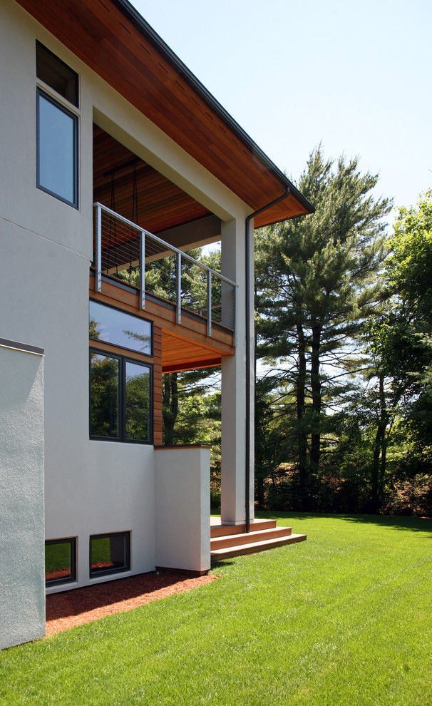 Inspiration for a modern house exterior in Boston.