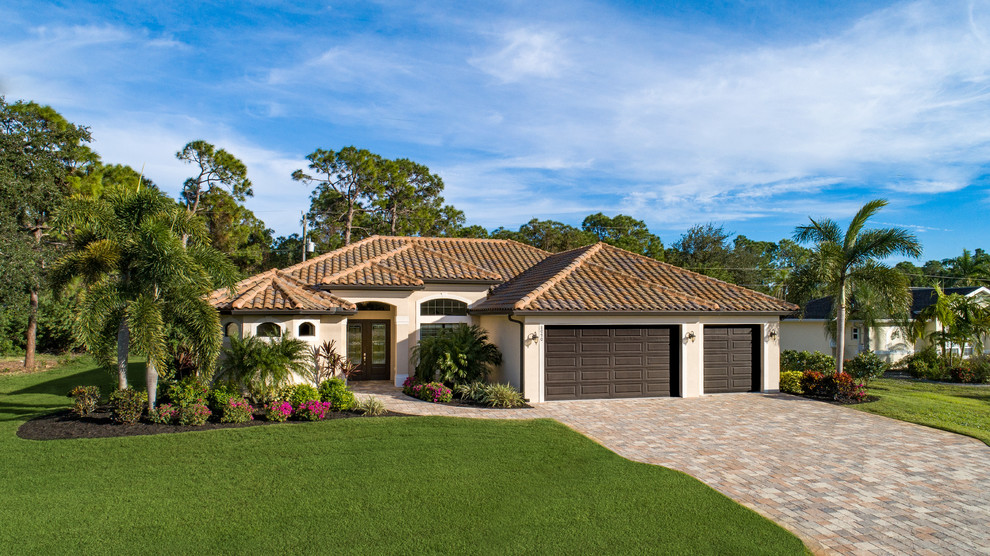 Siesta Key Model Home and Sales Center Exterior Tampa by DMI Home