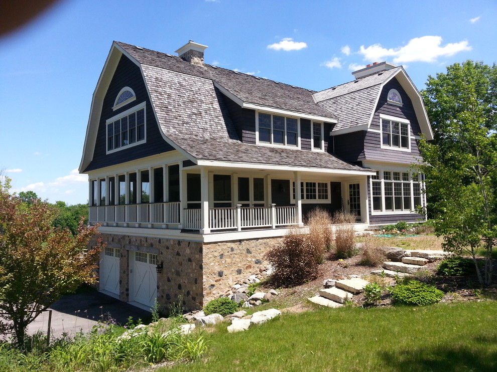 Single Family Home Newburg, Wisconsin Farmhouse Exterior