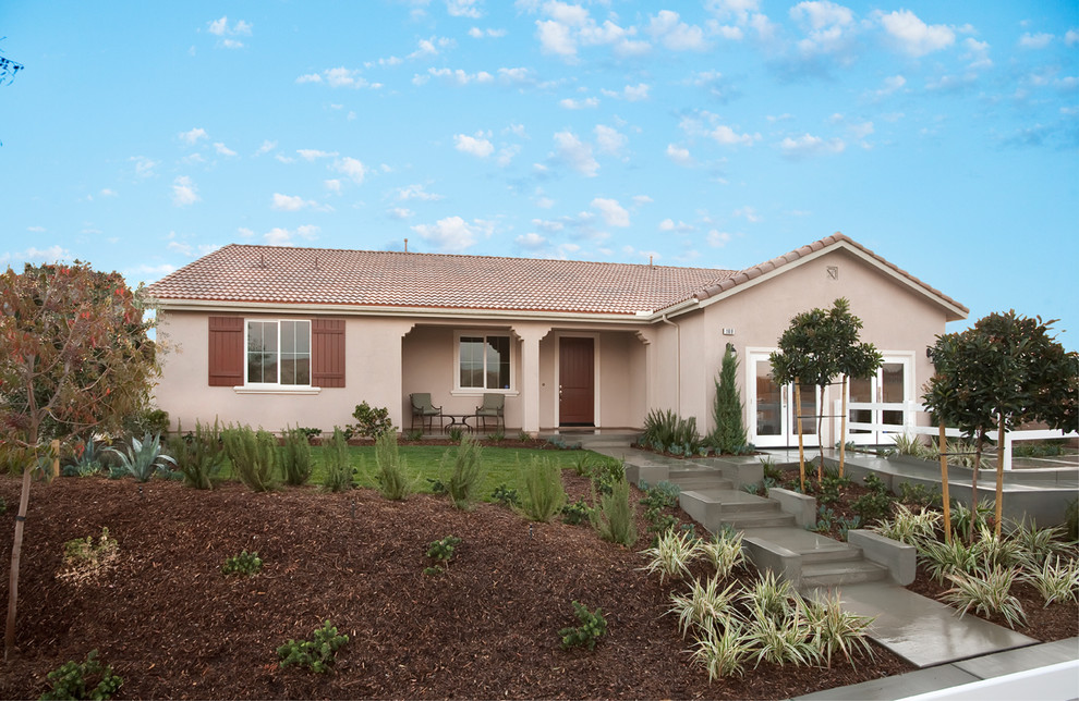 Singleton Heights Traditional Exterior Orange County by