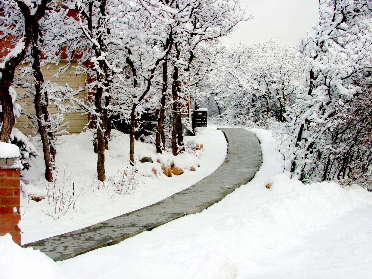 Дом снег Изображения – скачать бесплатно на Freepik