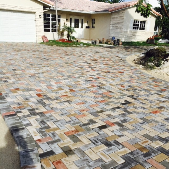 Snug Harbor Curb Appeal Pompano Beach Traditional House Exterior