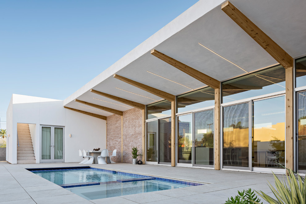 Einstöckiges Modernes Einfamilienhaus mit Backsteinfassade und Pultdach in Phoenix