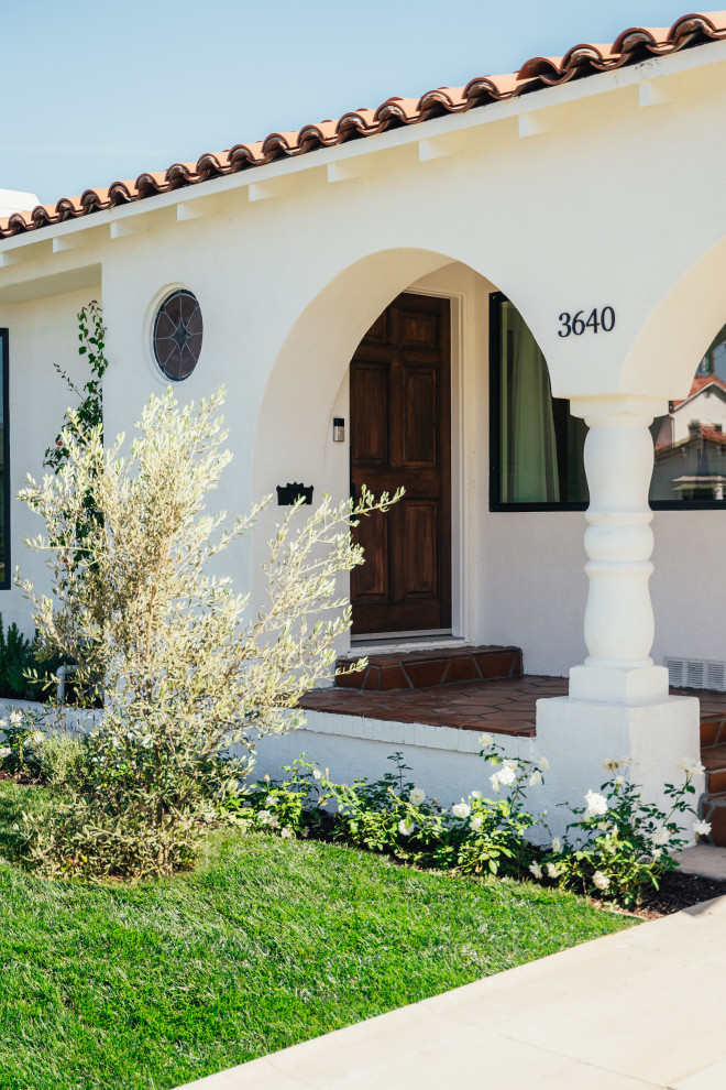 Somerset Drive Renovation West Adams Mediterranean Exterior Los