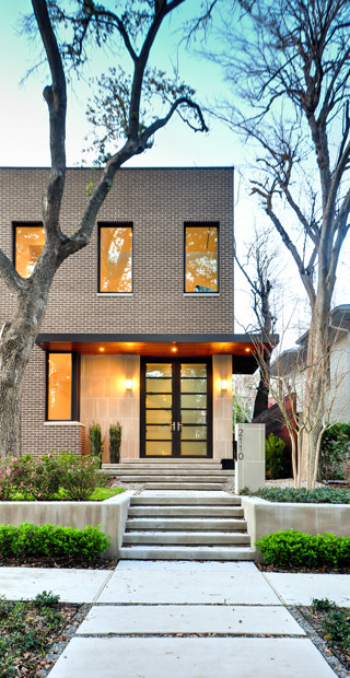 Réalisation d'une façade de maison minimaliste.