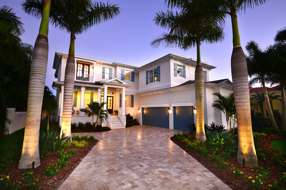 Design ideas for a beach style house exterior in Tampa.