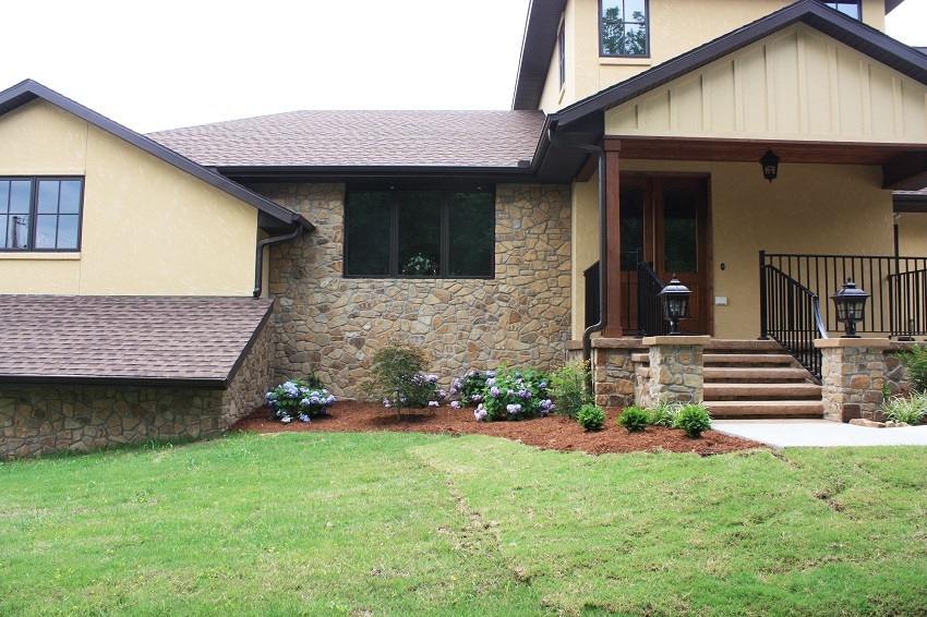 Inspiration for a timeless exterior home remodel in Little Rock
