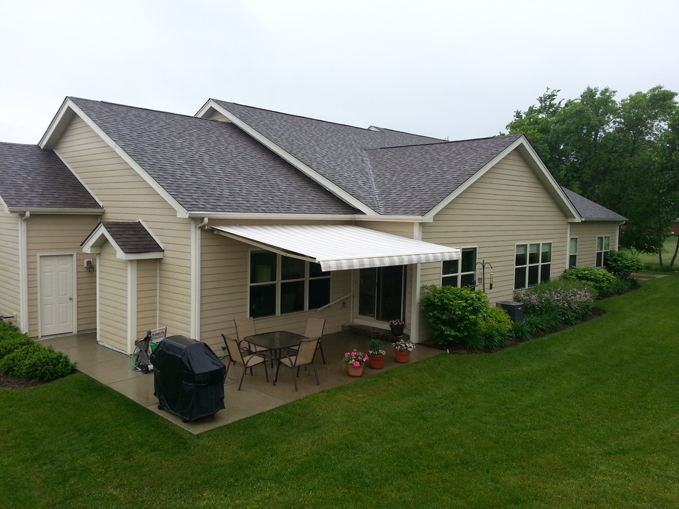 Southern Wisconsin Awning Traditional Exterior Chicago by