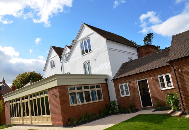 St bernards home sales