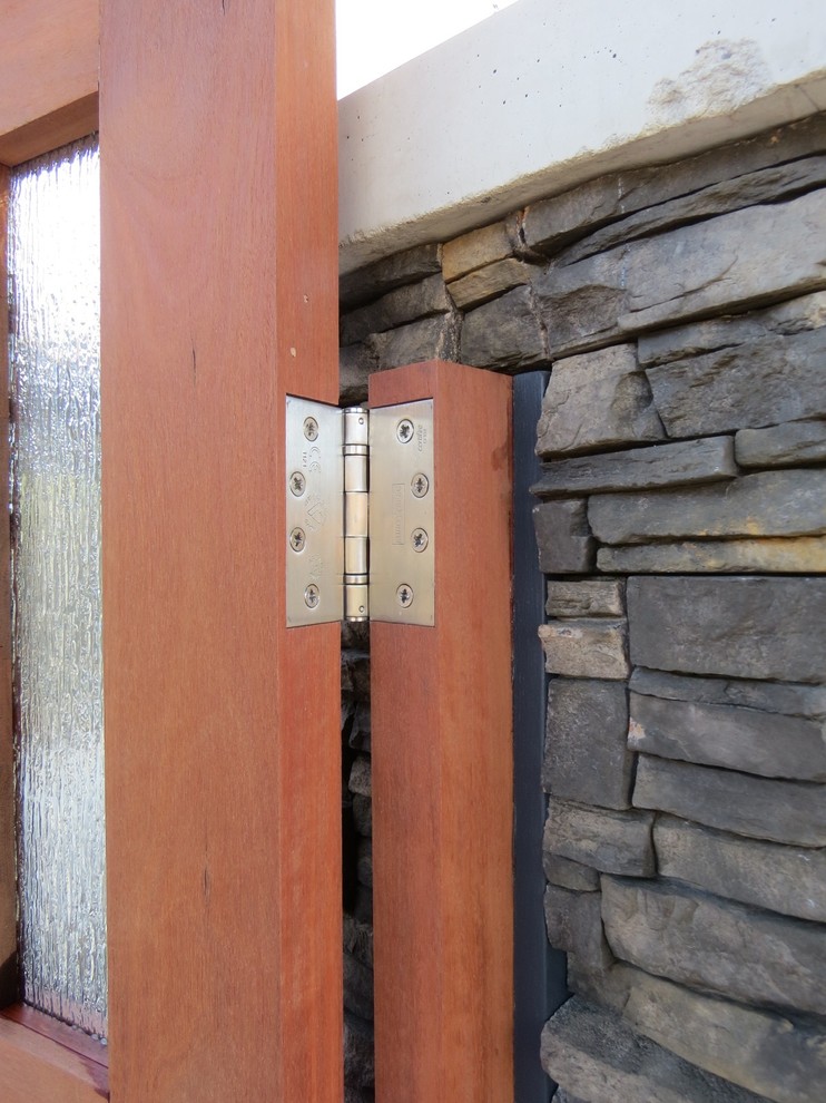 Stainless Steel Heavy Duty Gate Hinges on Courtyard Double