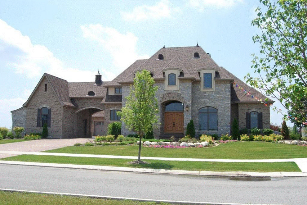 Sterling Gate Traditional Exterior Chicago by Phillippe