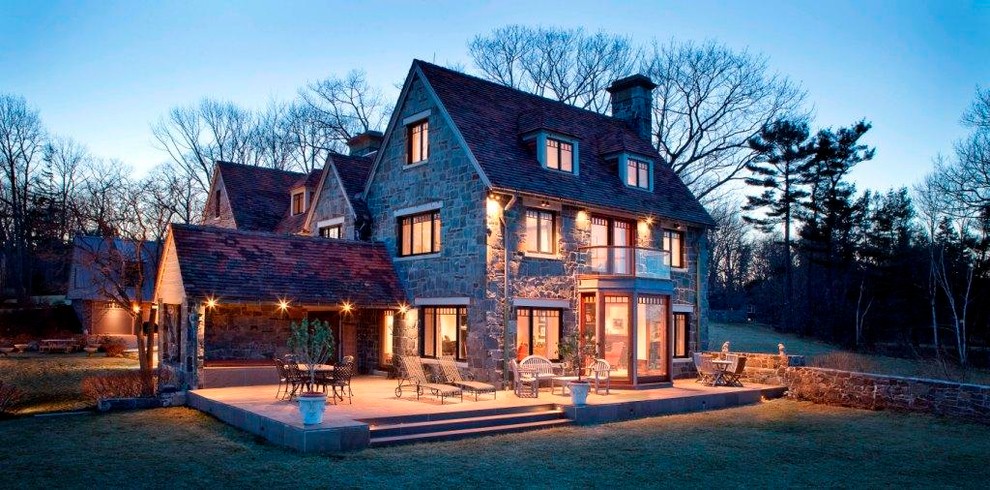 Traditional exterior home idea in Portland Maine