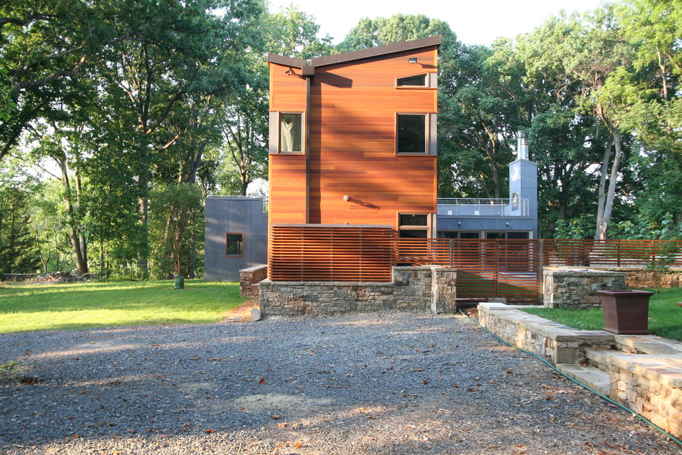 Стильный дизайн: дом в стиле модернизм с комбинированной облицовкой - последний тренд