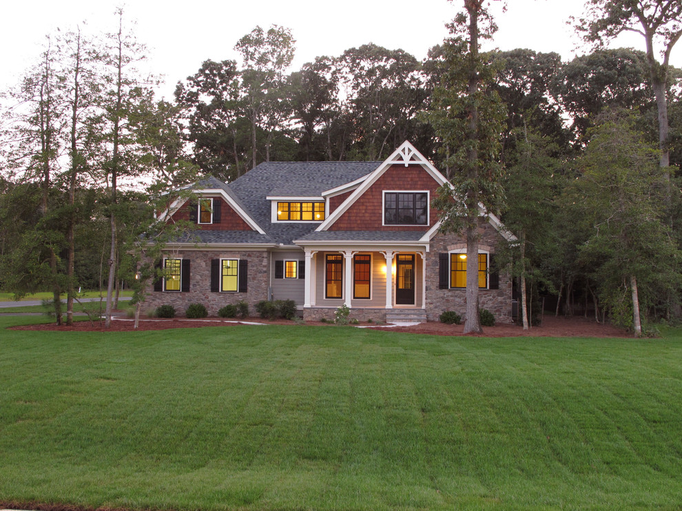 Design ideas for a classic house exterior in Wilmington.