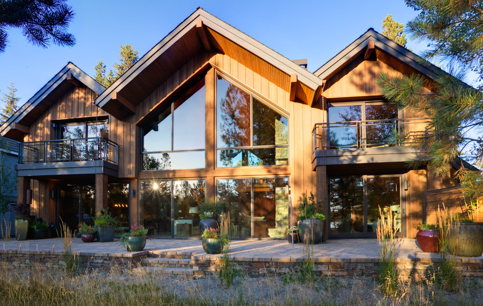 Sunriver Family Lodge Traditional Exterior Portland by Scott