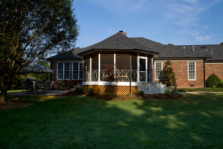 Example of a classic exterior home design in Charlotte