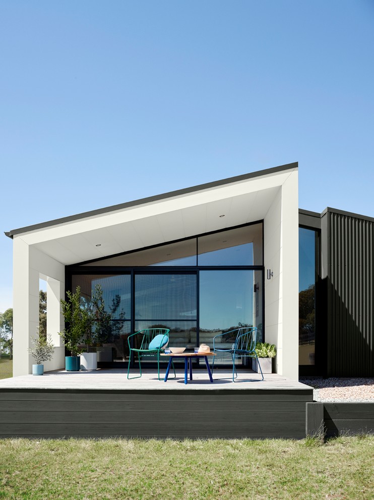 SURFMIST Contemporary Exterior Melbourne by Dulux Paint Houzz