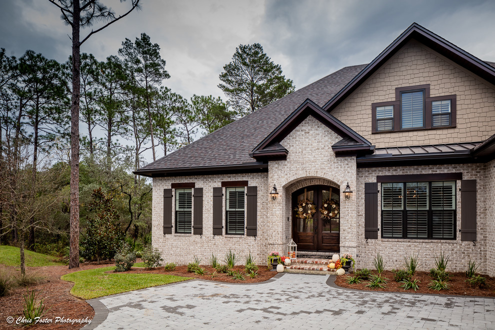 Swift Creek in Niceville Traditional Exterior Miami by Randy