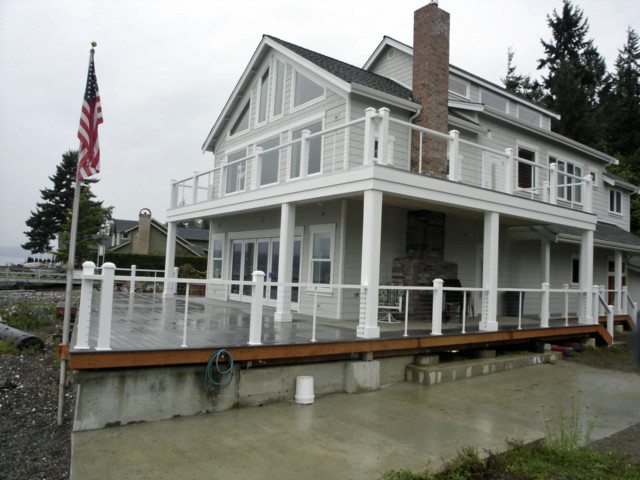 Coastal house exterior in Seattle.