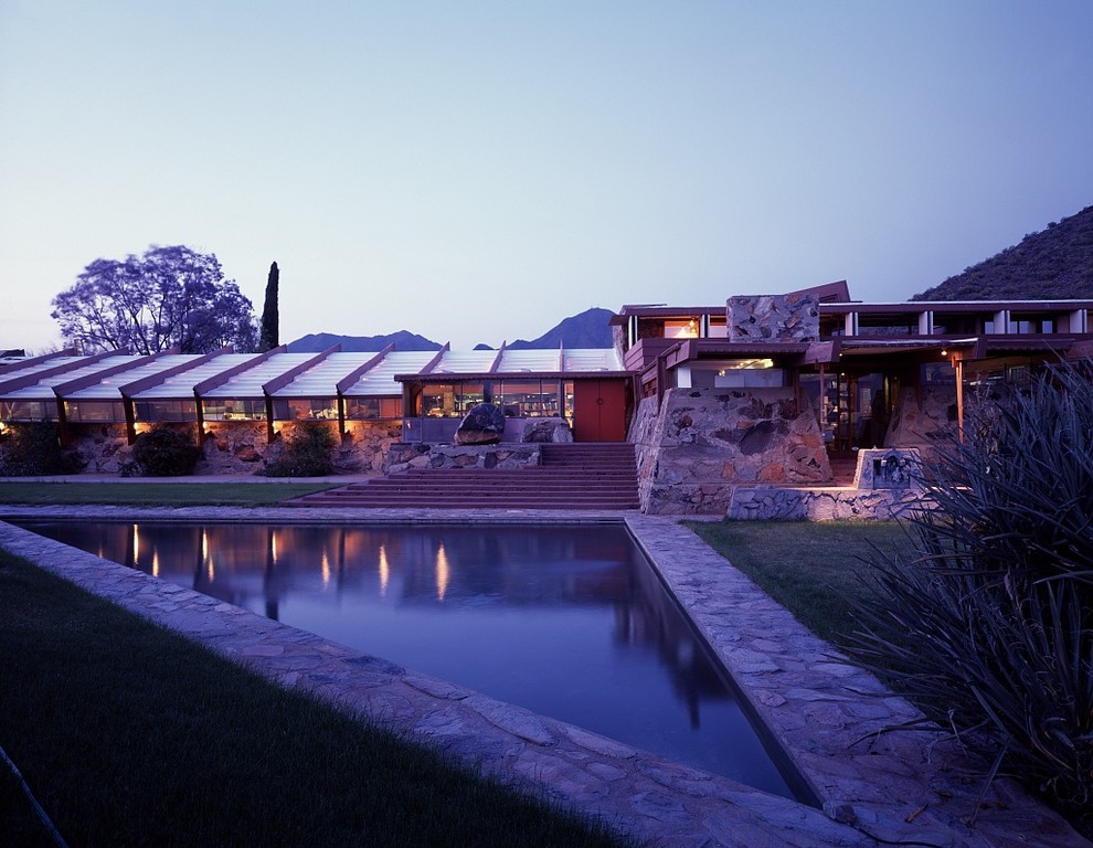 Minimalist exterior home photo in Phoenix