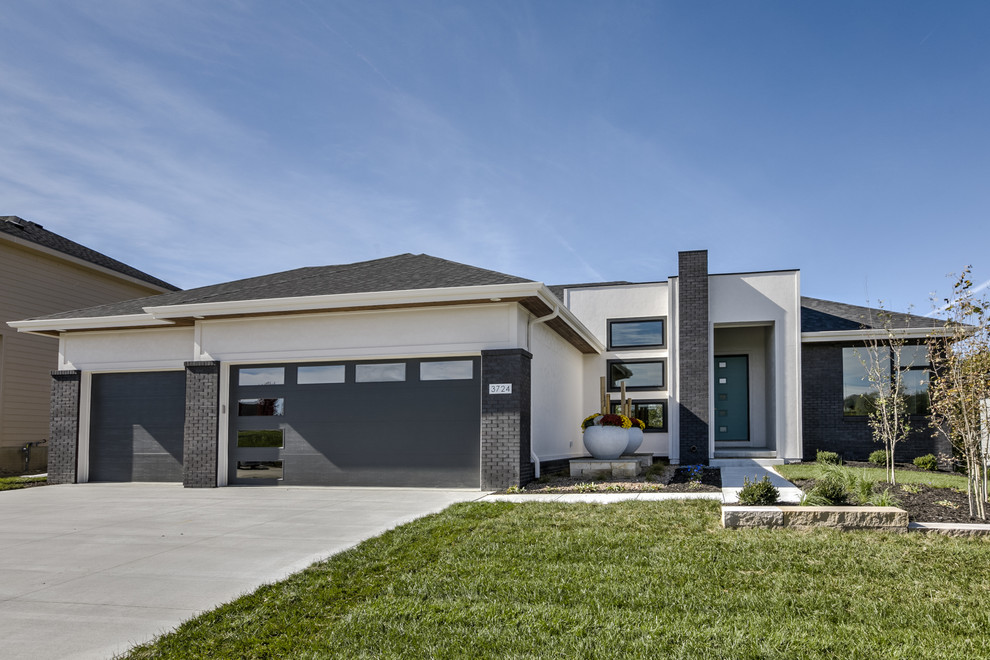 The Avalon Contemporary Exterior Omaha by Nathan The Avalon Contemporary Exterior Omaha by Nathan