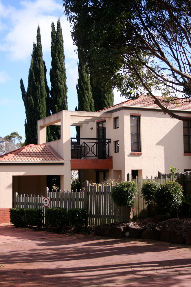 Design ideas for a bohemian house exterior in Brisbane.