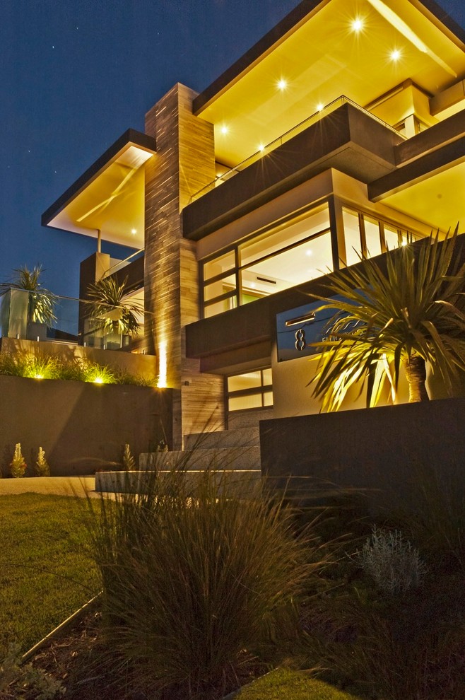 Inspiration for a contemporary house exterior in Perth.