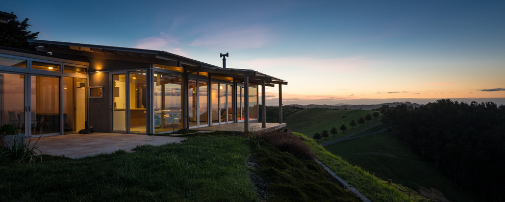 Mittelgroßes, Einstöckiges Modernes Haus in Auckland