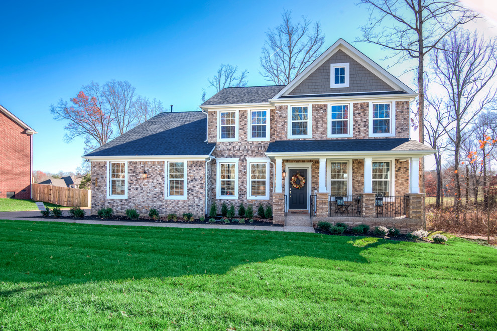 Example of a transitional exterior home design in Nashville