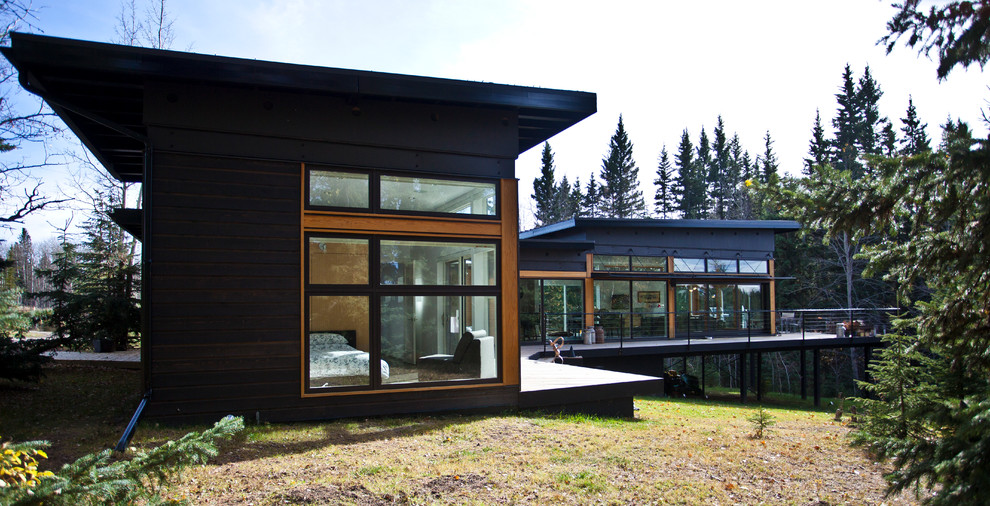 Photo of a scandi house exterior in Vancouver.