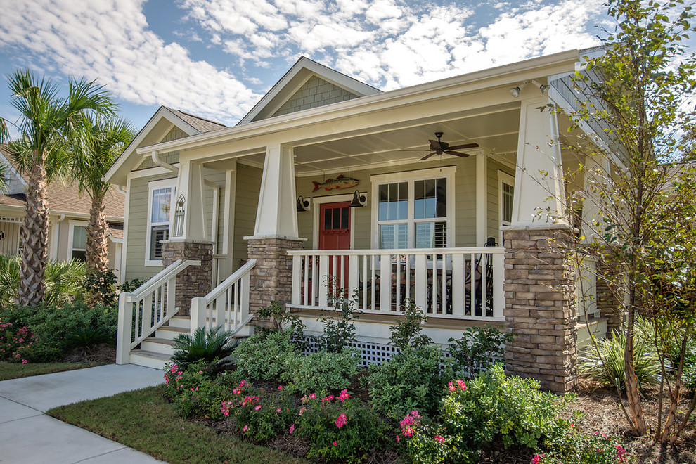 The SURFSIDE Cottage at THE COTTAGES at Southport, NC Craftsman