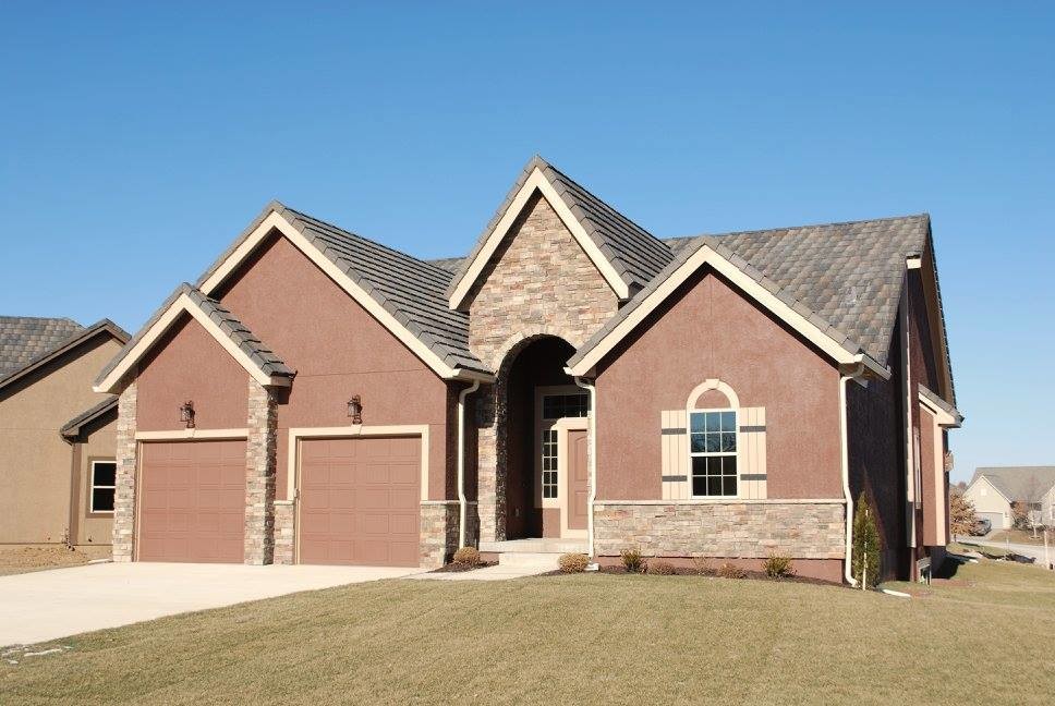 The Villas at Lakewood Traditional Exterior Kansas City by