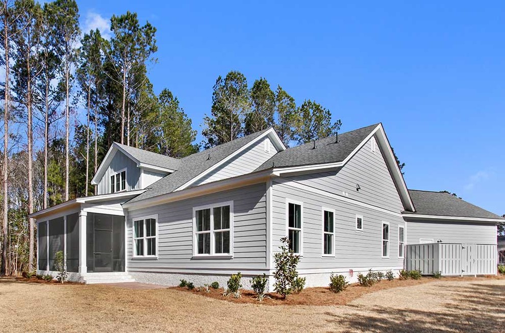 Mid-sized traditional gray one-story concrete fiberboard gable roof idea in Atlanta