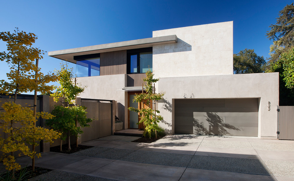 Photo of a contemporary house exterior in Santa Barbara.
