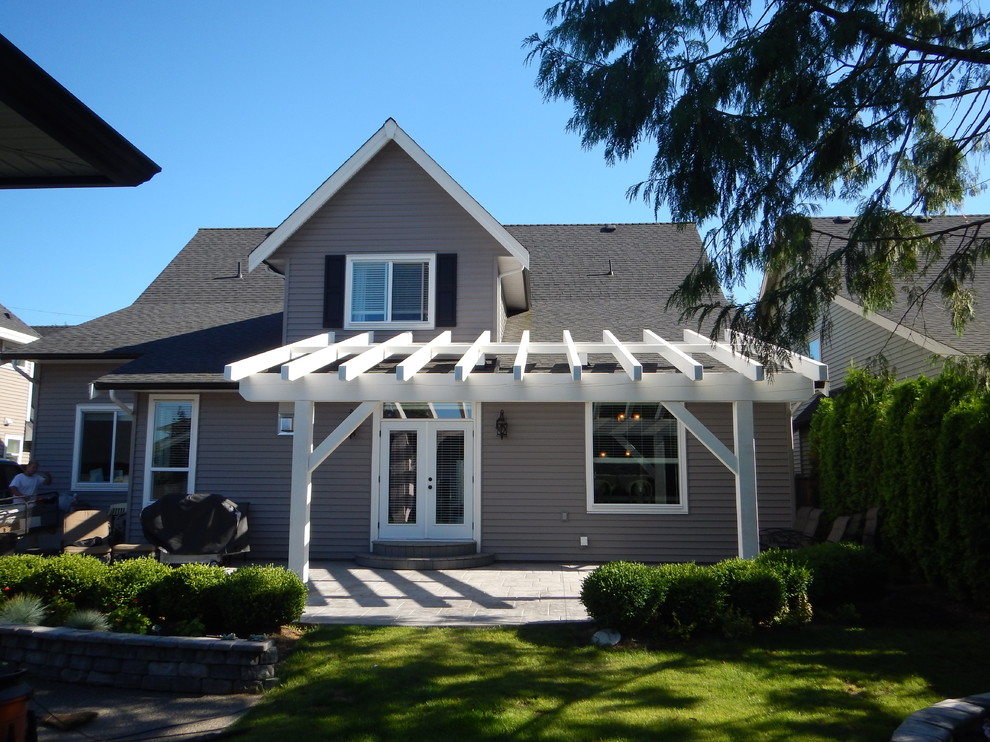 timber patio cover canopy pergola Traditional Exterior Vancouver
