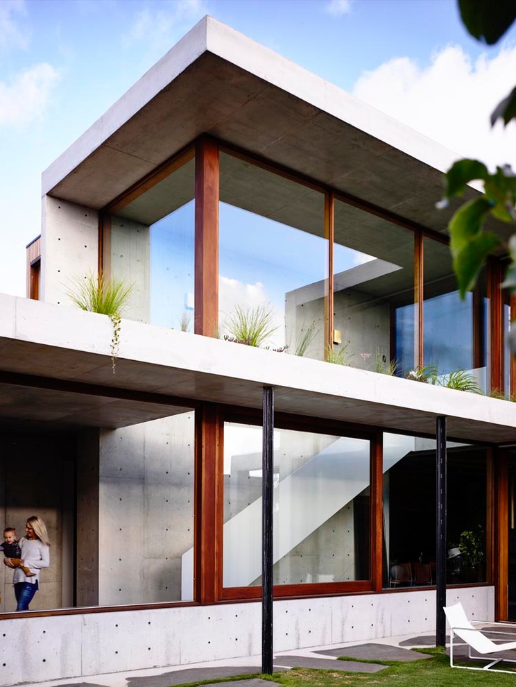 Design ideas for a modern house exterior in Geelong.