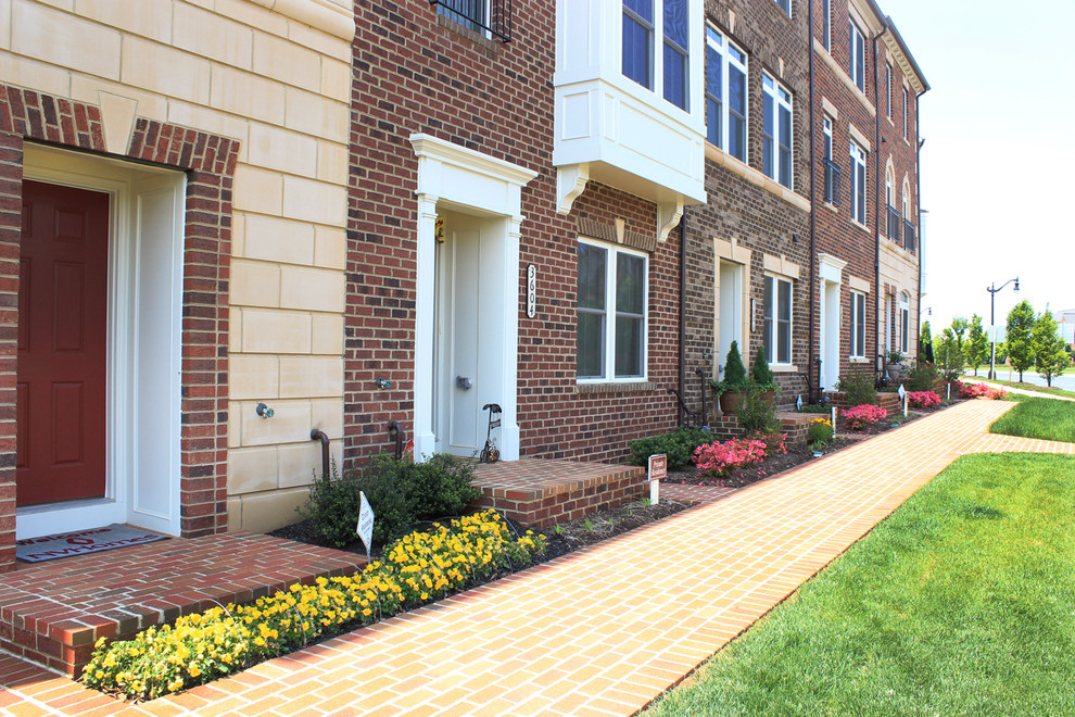 Townhomes by NVHomes Traditional Exterior Baltimore by NVHomes