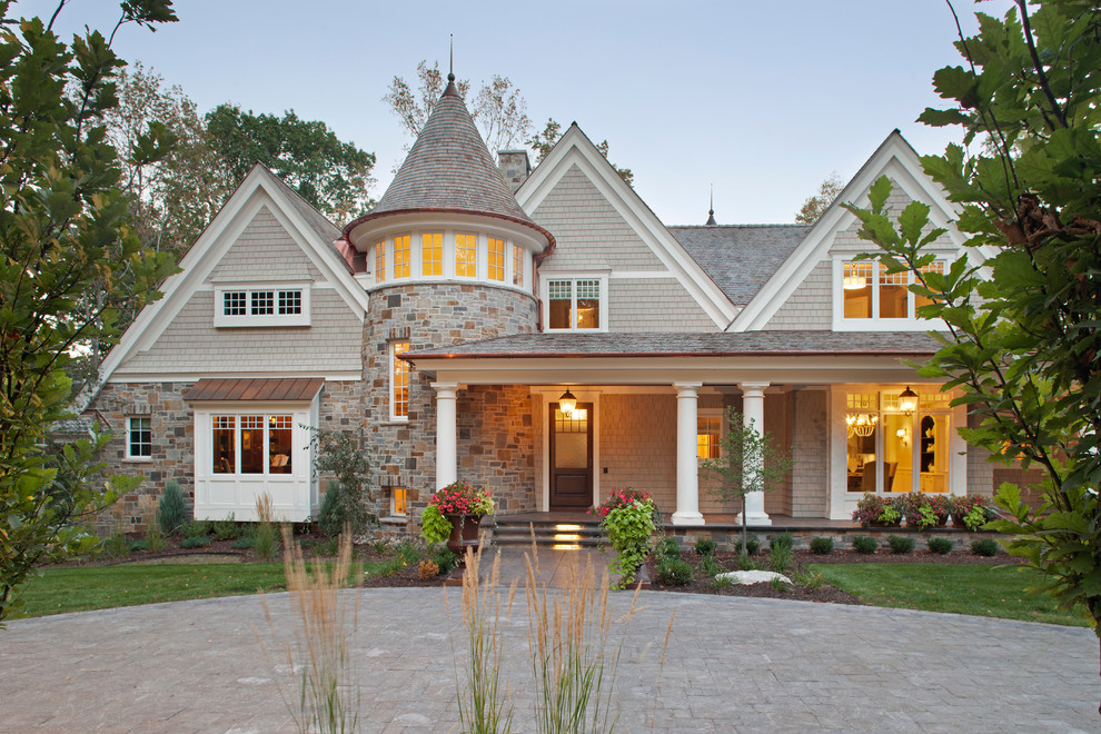 This is an example of a classic house exterior in Minneapolis with stone cladding.