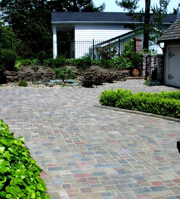 Traditional Home Paver Driveways Traditional Exterior San Francisco By The Legacy Paver