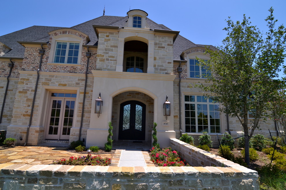 Tranquility Farms 2 Traditional Exterior Dallas by Custom