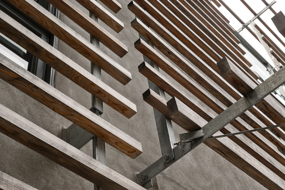 Trellis Detail Contemporary Staircase Ottawa by John Donkin