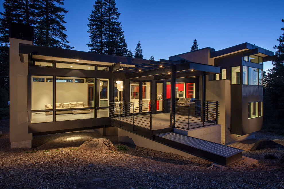 Truckee, Modern Home Modern Exterior San Francisco by In House