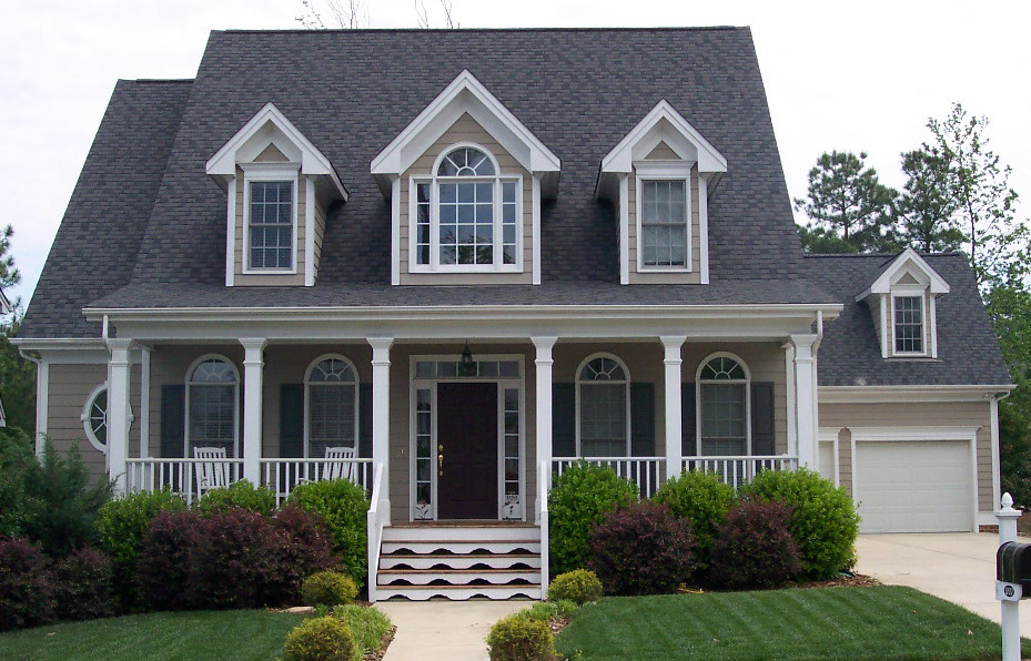 Design ideas for a house exterior in Raleigh.