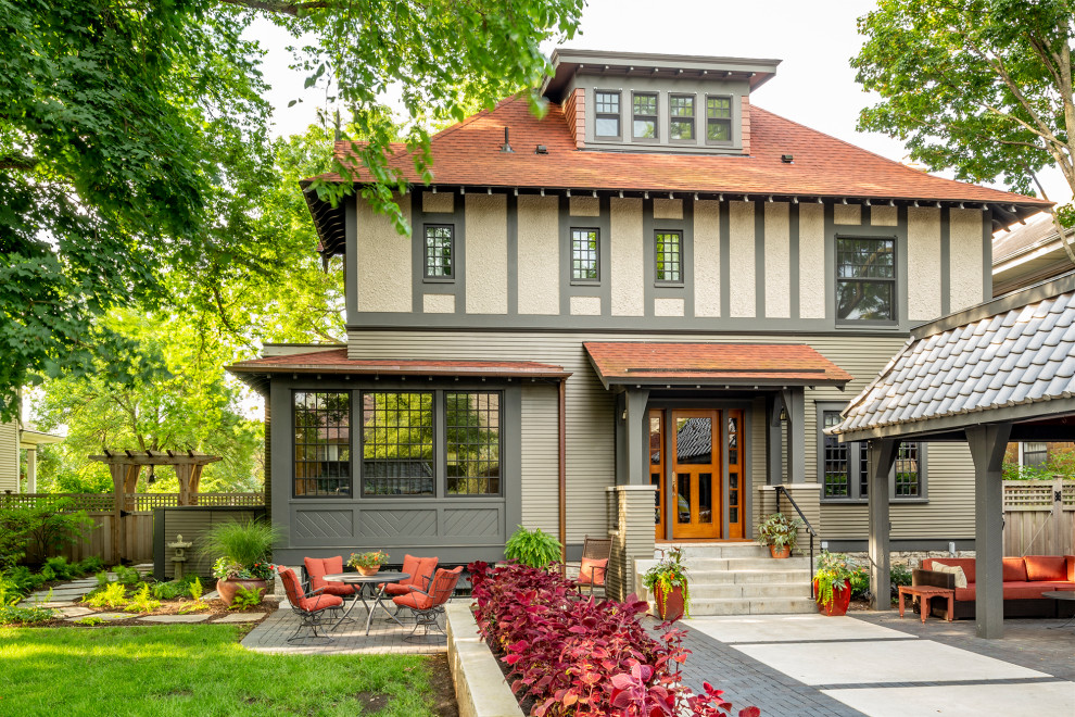Example of a transitional exterior home design in Minneapolis