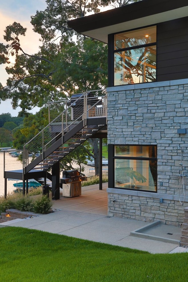 upper long lake house Modern Exterior Detroit by kevin akey